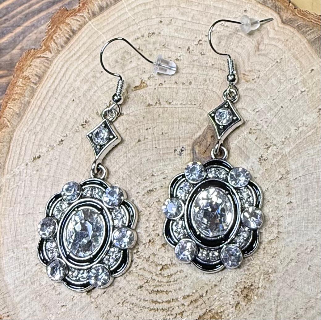 NEW Dramatic Large Rhinestone Setting Black, Silver Earrings