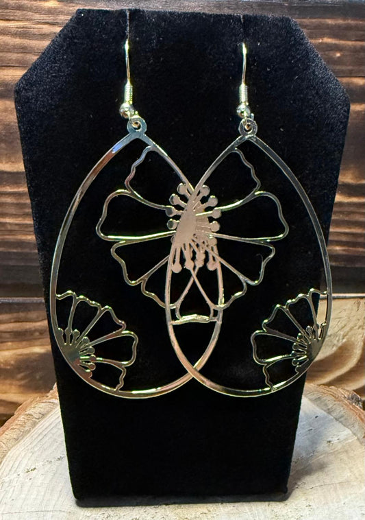 NEW Elegant Hollow Teardrop Flower Dangle Earrings