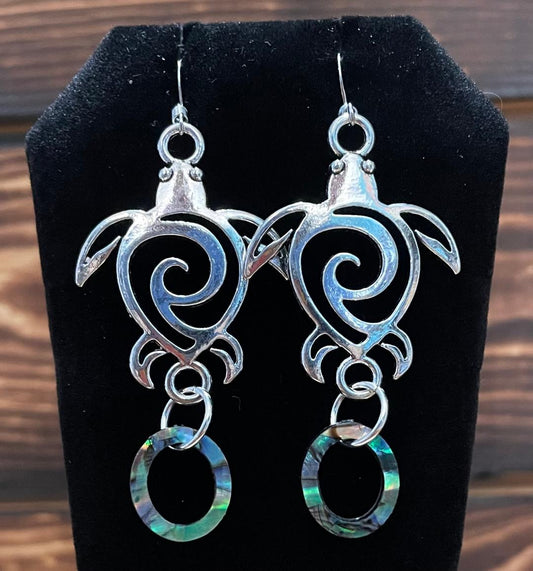 NEW Turtle Silver Tone Charm & Abalone Style Circle Drop Earrings
