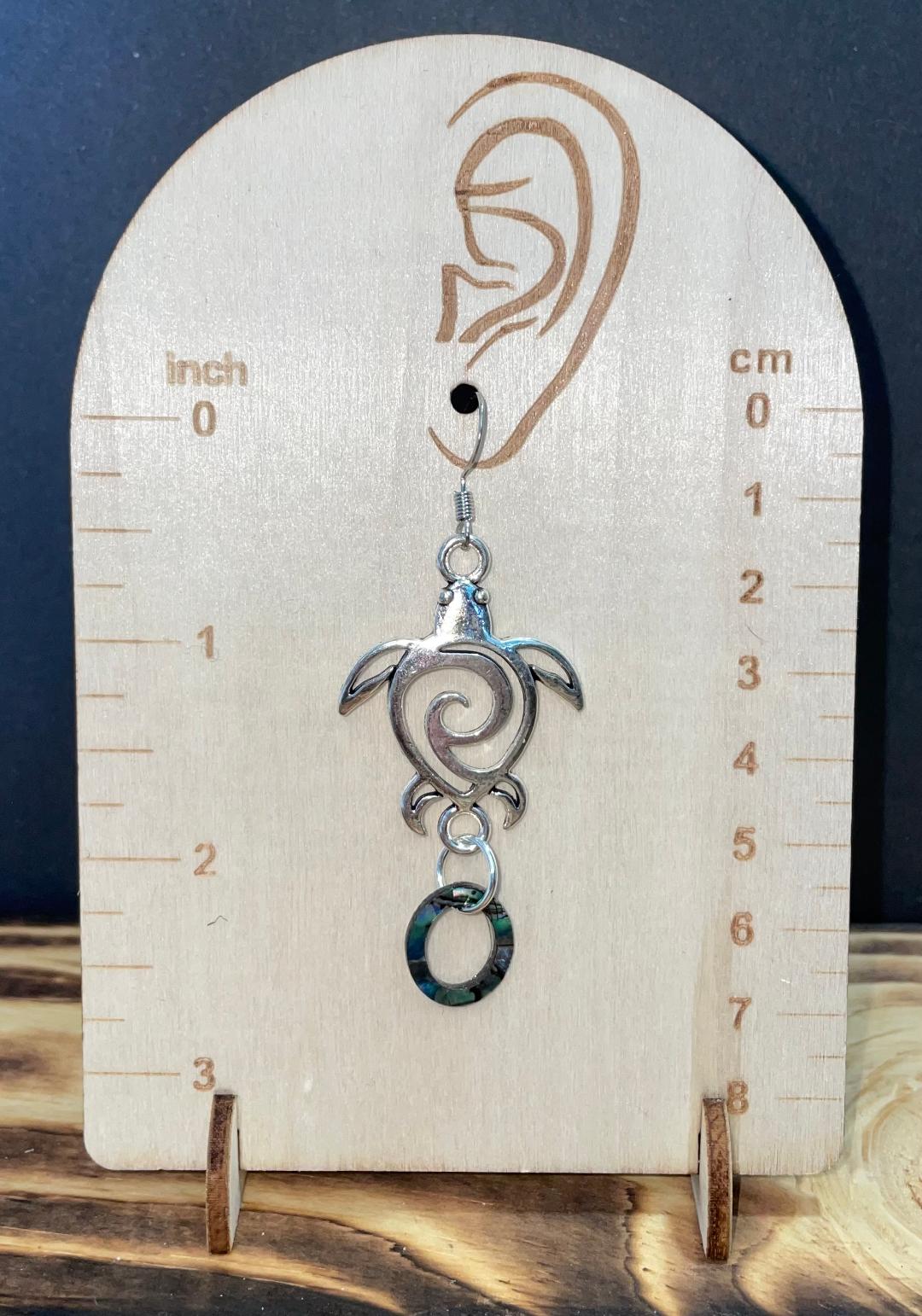 NEW Turtle Silver Tone Charm & Abalone Style Circle Drop Earrings