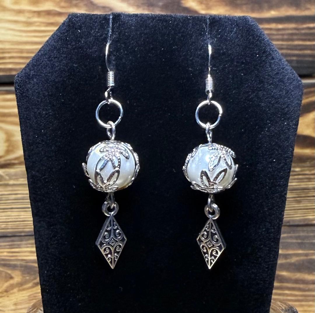 NEW Leaf Capped White Glass Pearl Earrings