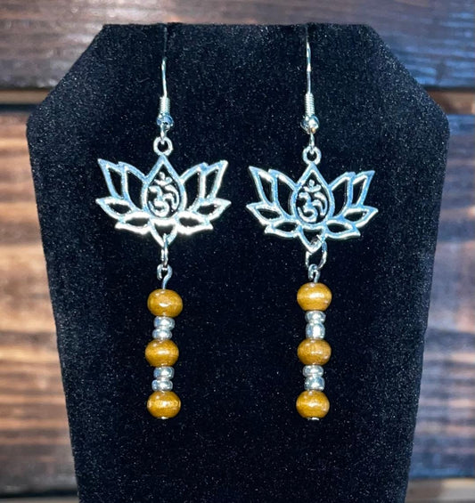 NEW Gorgeous Lotus Yoga Charm Beaded Dangle Drop Earrings