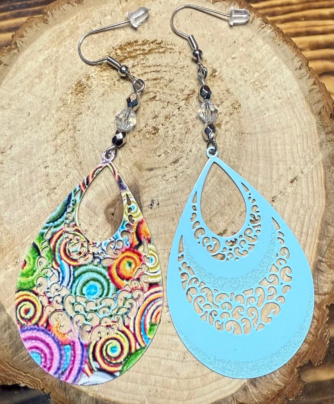 NEW Colorful Boho Hollow Cut Metal Teardrop & Faceted Clear Bead Earrings