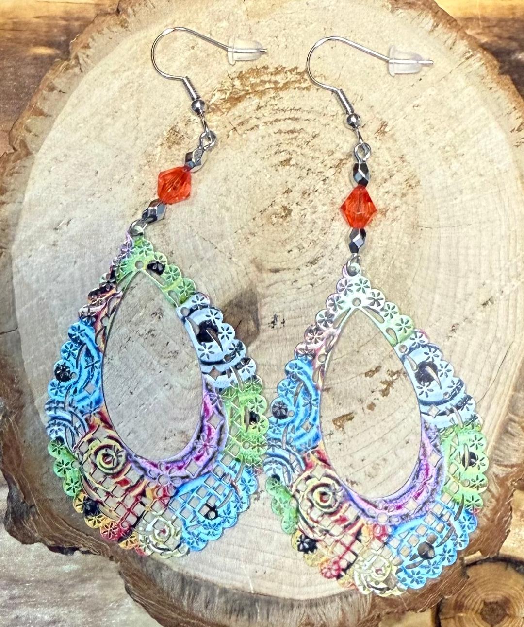 NEW Colorful Boho Hollow Cut Metal Teardrop & Faceted Orange Bead Earrings