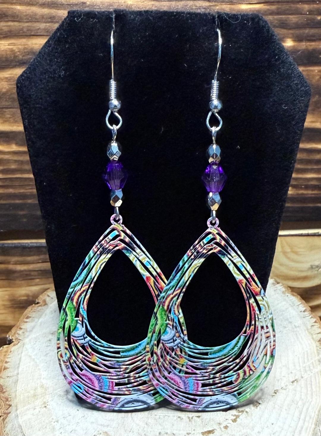 NEW Colorful Boho Hollow Cut Metal Teardrop & Faceted Purple Bead Earrings