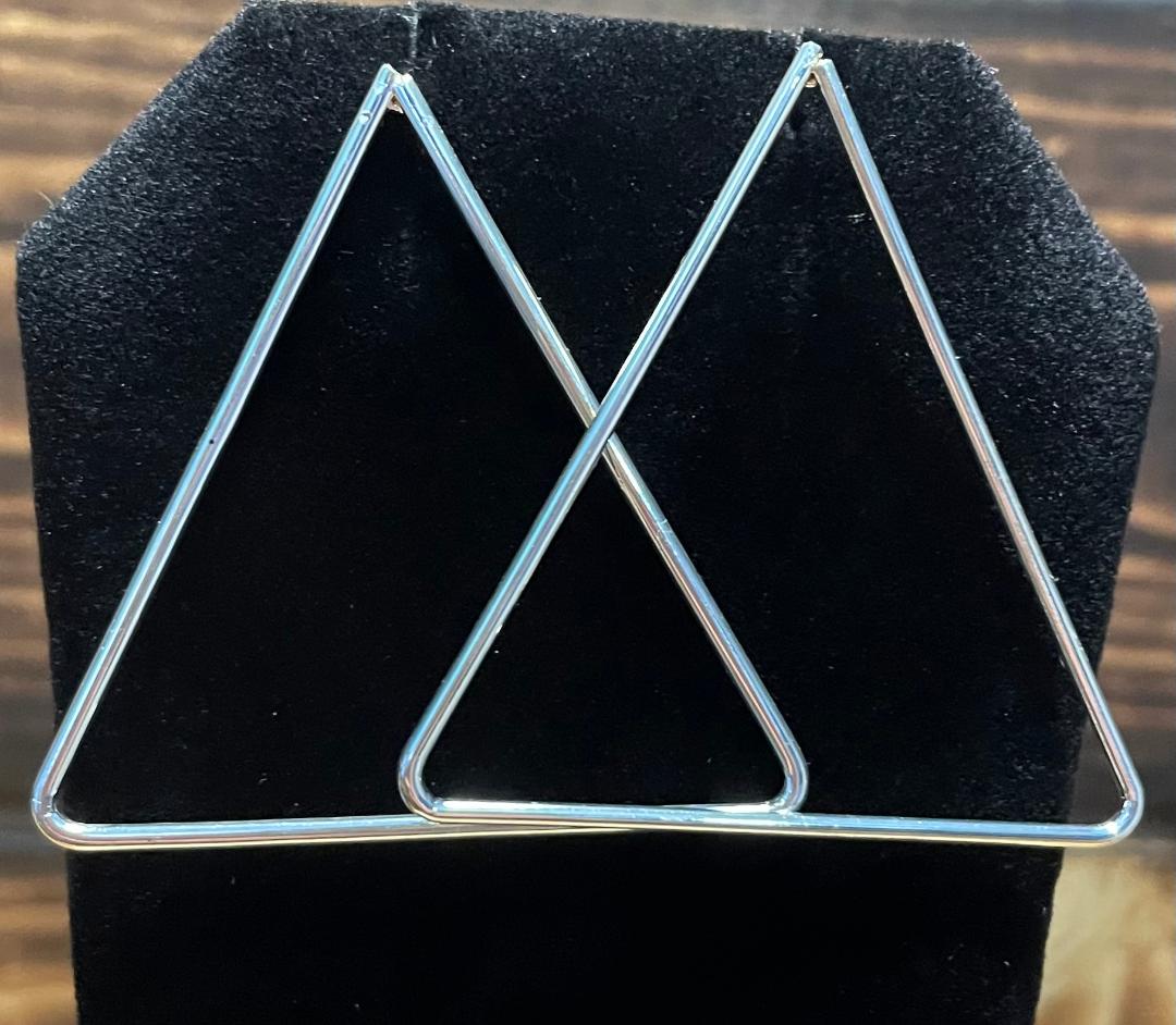 NEW Minimalist Sleek Silver Tone Triangle Post Earrings