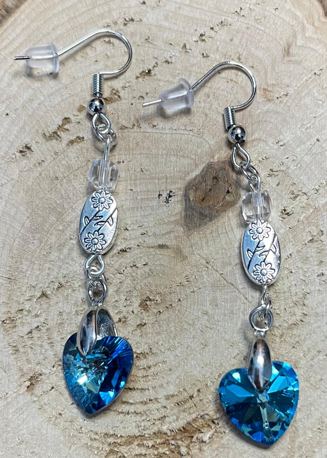 NEW Lustrous Ocean Blue Rhinestone Heart Dangle Earrings