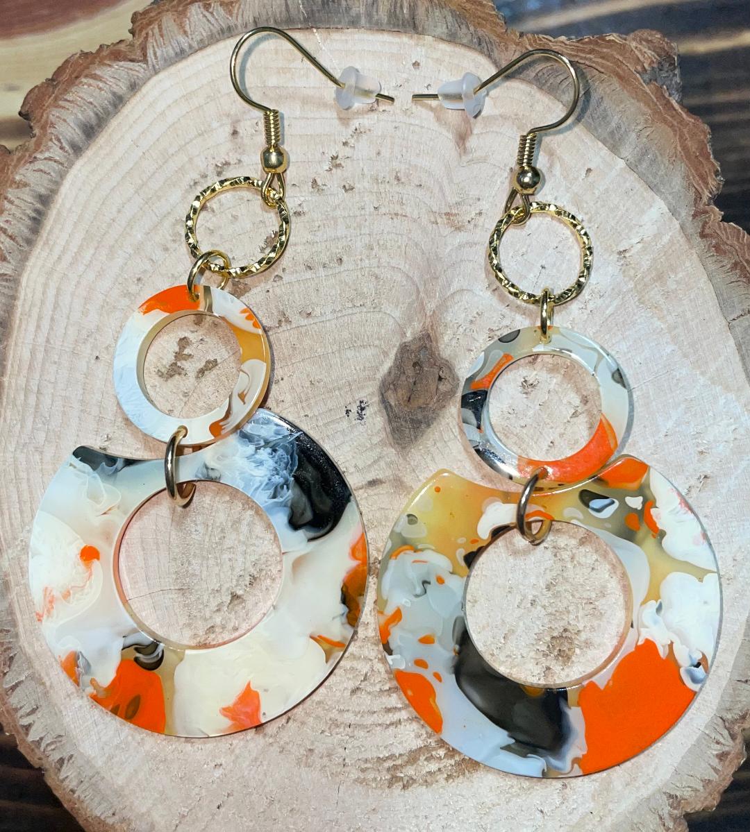 NEW Retro Orange/Black Double Circle Hoop Acrylic Flirty Earrings