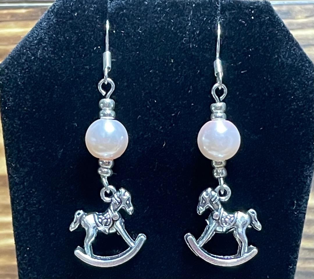 NEW Silver Tone Nursery Rocking Horse & Pink Faux Pearl Bead Earrings