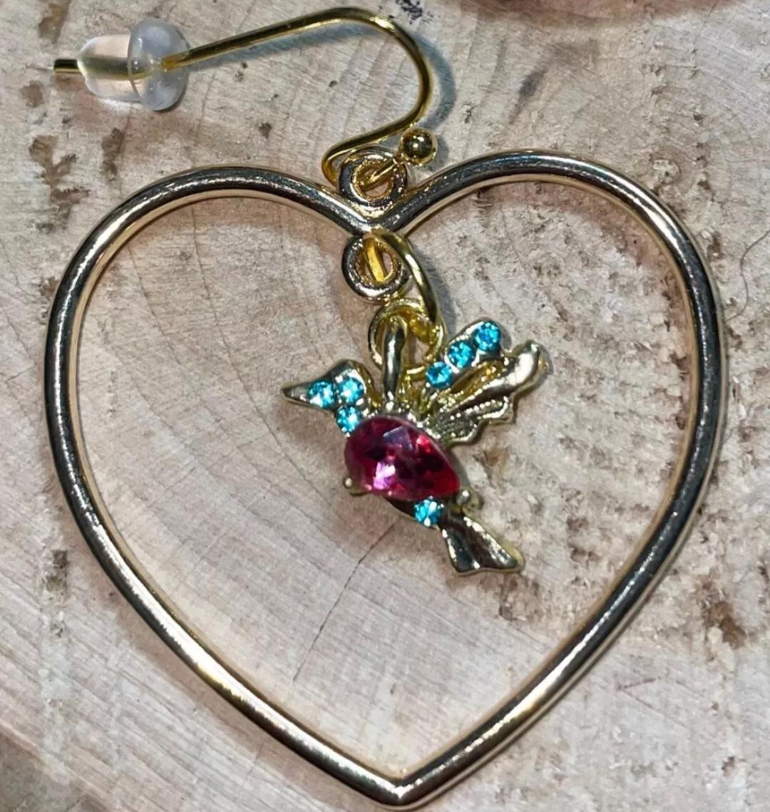 NEW Sweet Heart Shaped Gold Tone Dangle Hoop Earrings with Rhinestone Hummingbird