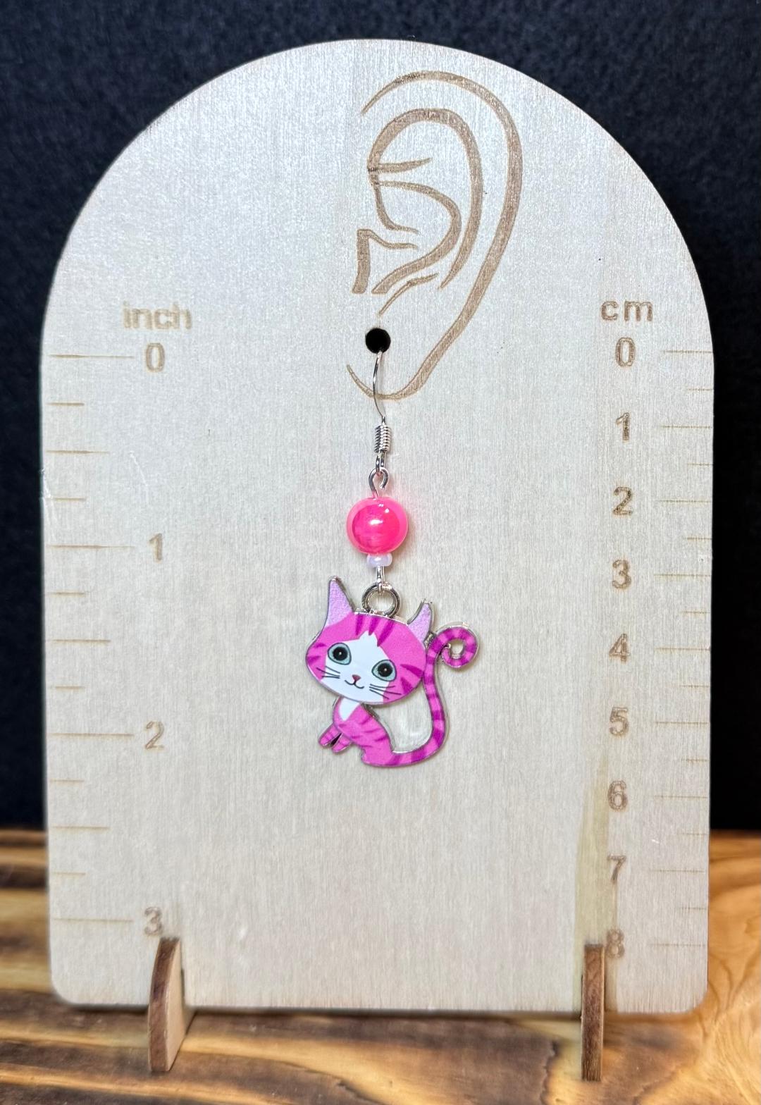 NEW Pink Cartoon Enamel Cat Kitten Earrings & Hot Pink Bead