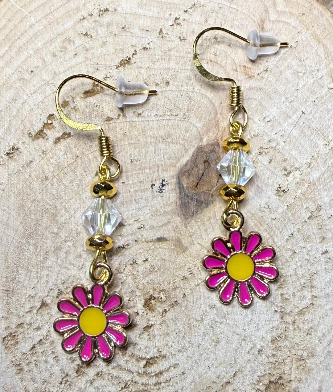 NEW Hippie Pink Daisy Earrings w/ Glasss Faceted Beads