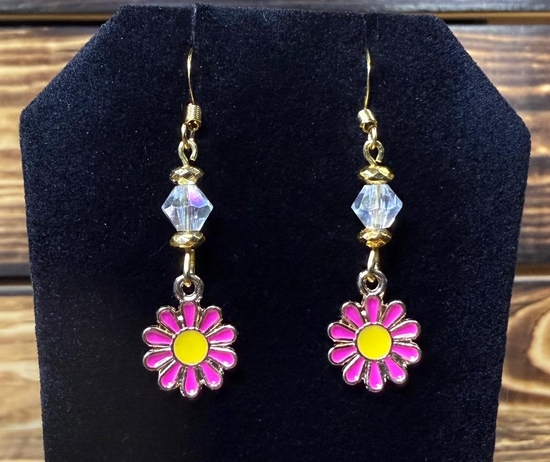 NEW Hippie Pink Daisy Earrings w/ Glasss Faceted Beads