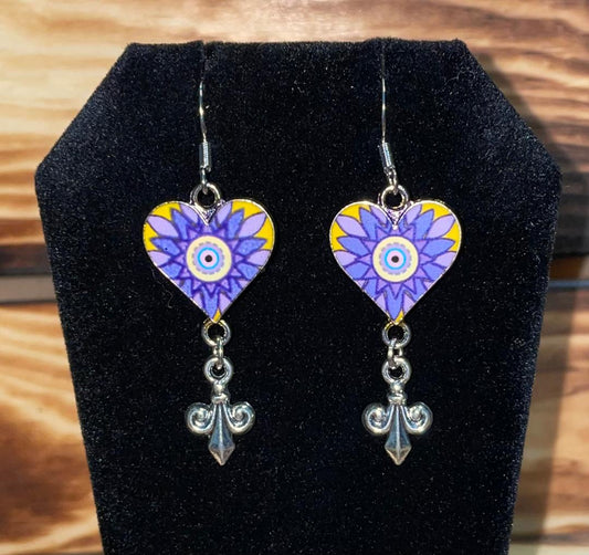 NEW Purple Enamel Heart w/ Fleur-de-Lis Charm Dangle Drop Earrings