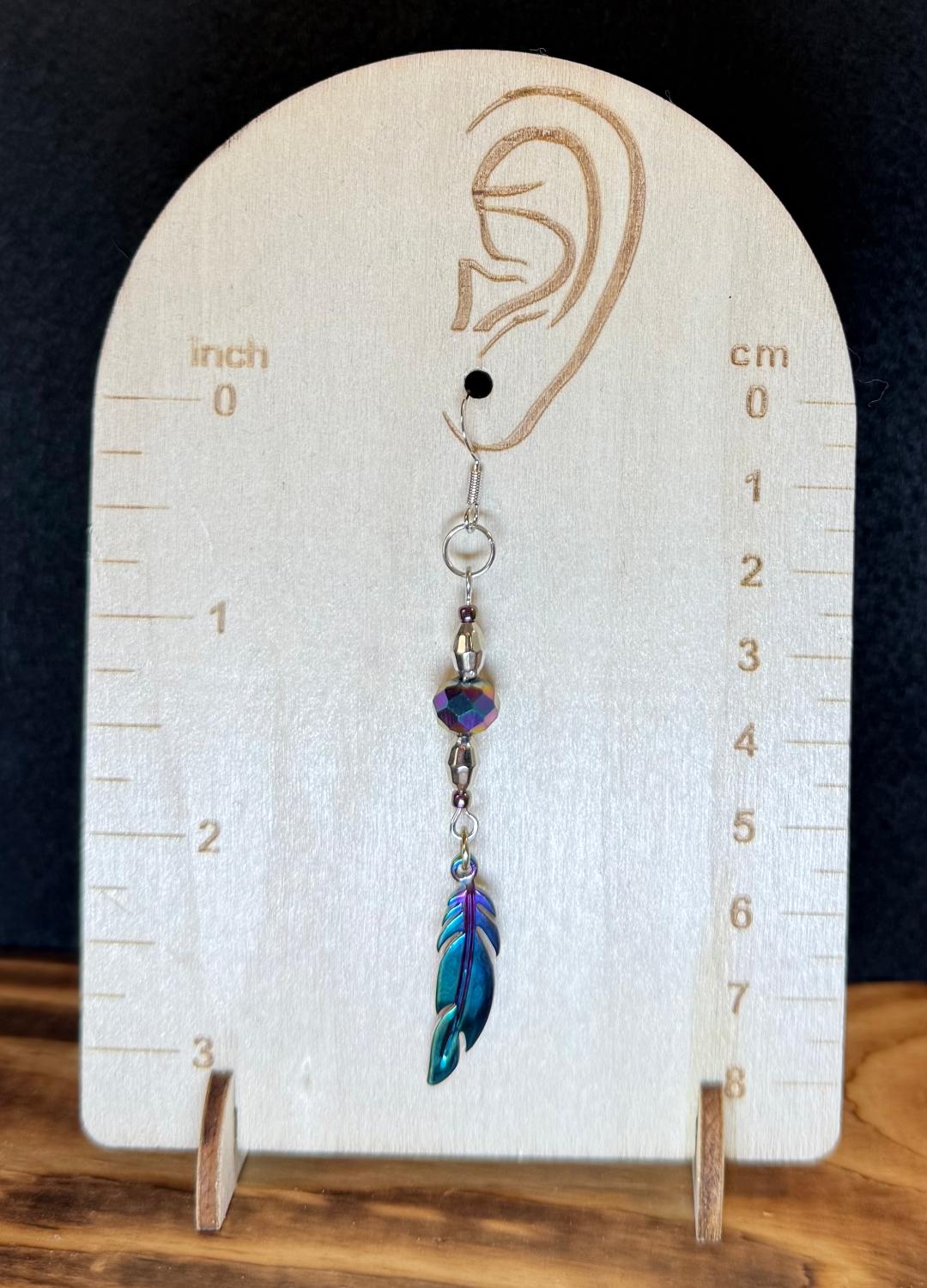 NEW Iridescent Rainbow Feather Charm Earrings w/ Matching Faceted Beads