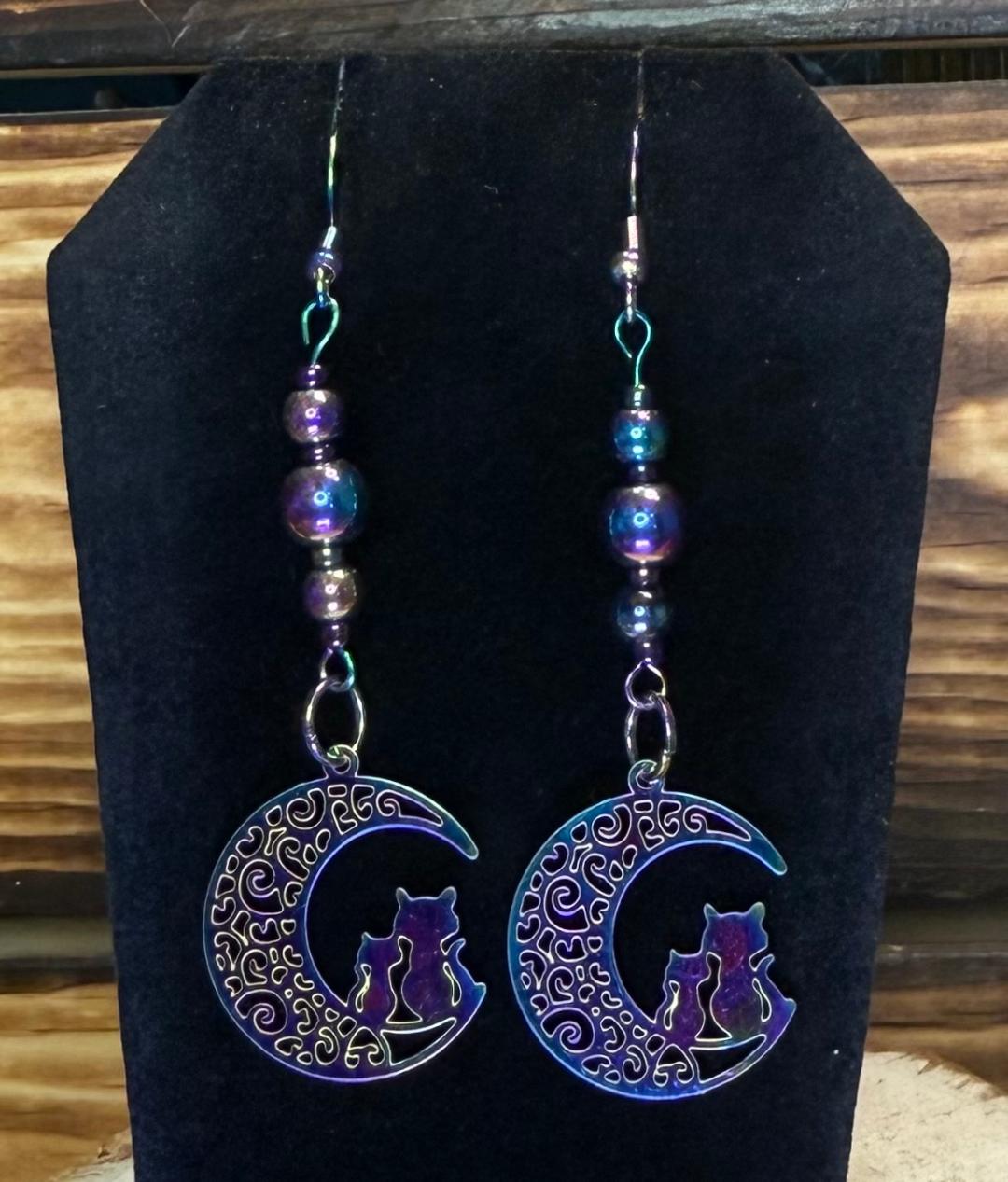 NEW Cat & Kitten Hollow Cut Rainbow Iridescent Charm Earrings w/ Beads