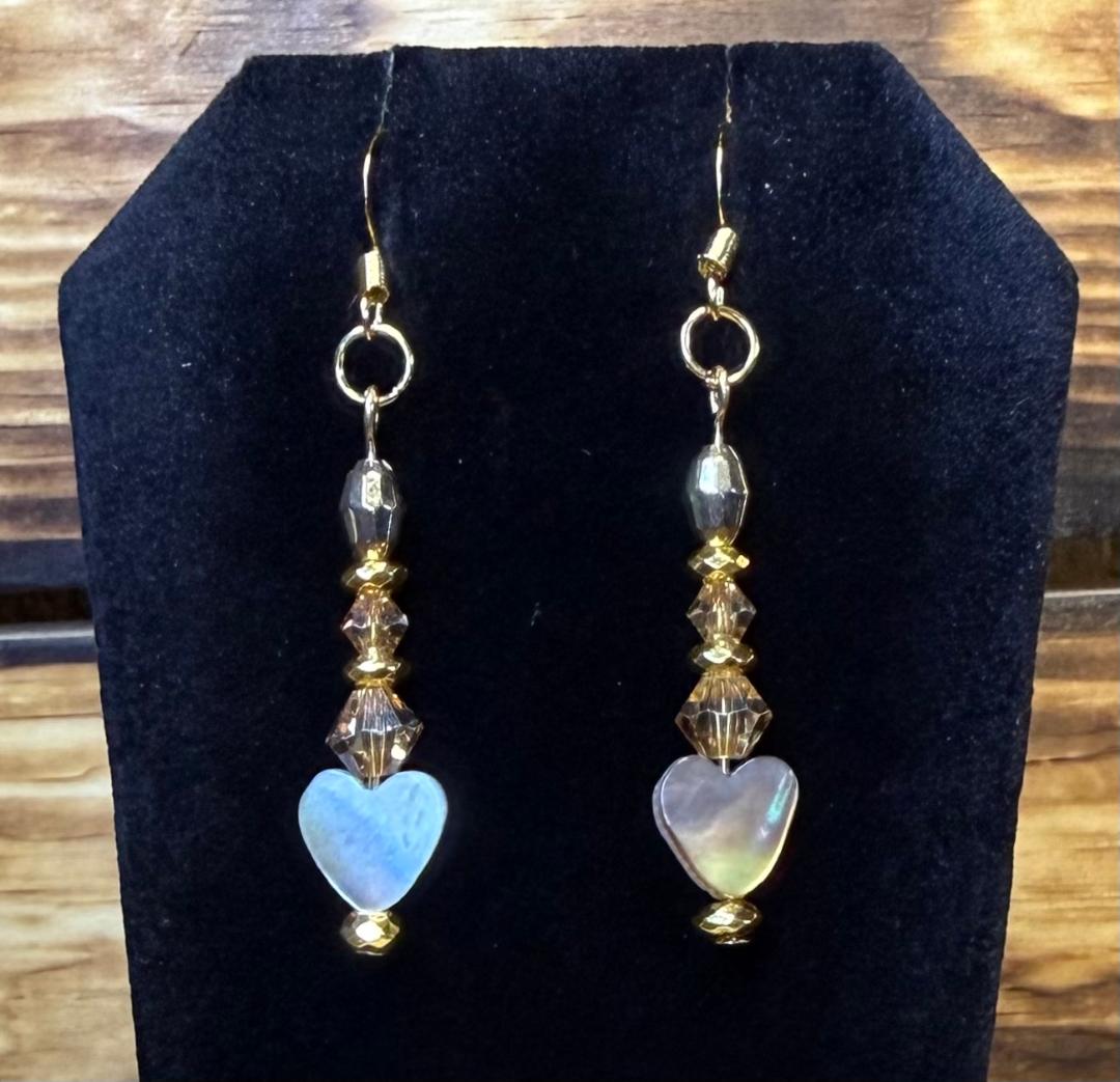 NEW Real Pearlized Shell Heart Earrings w/ Faceted Beads