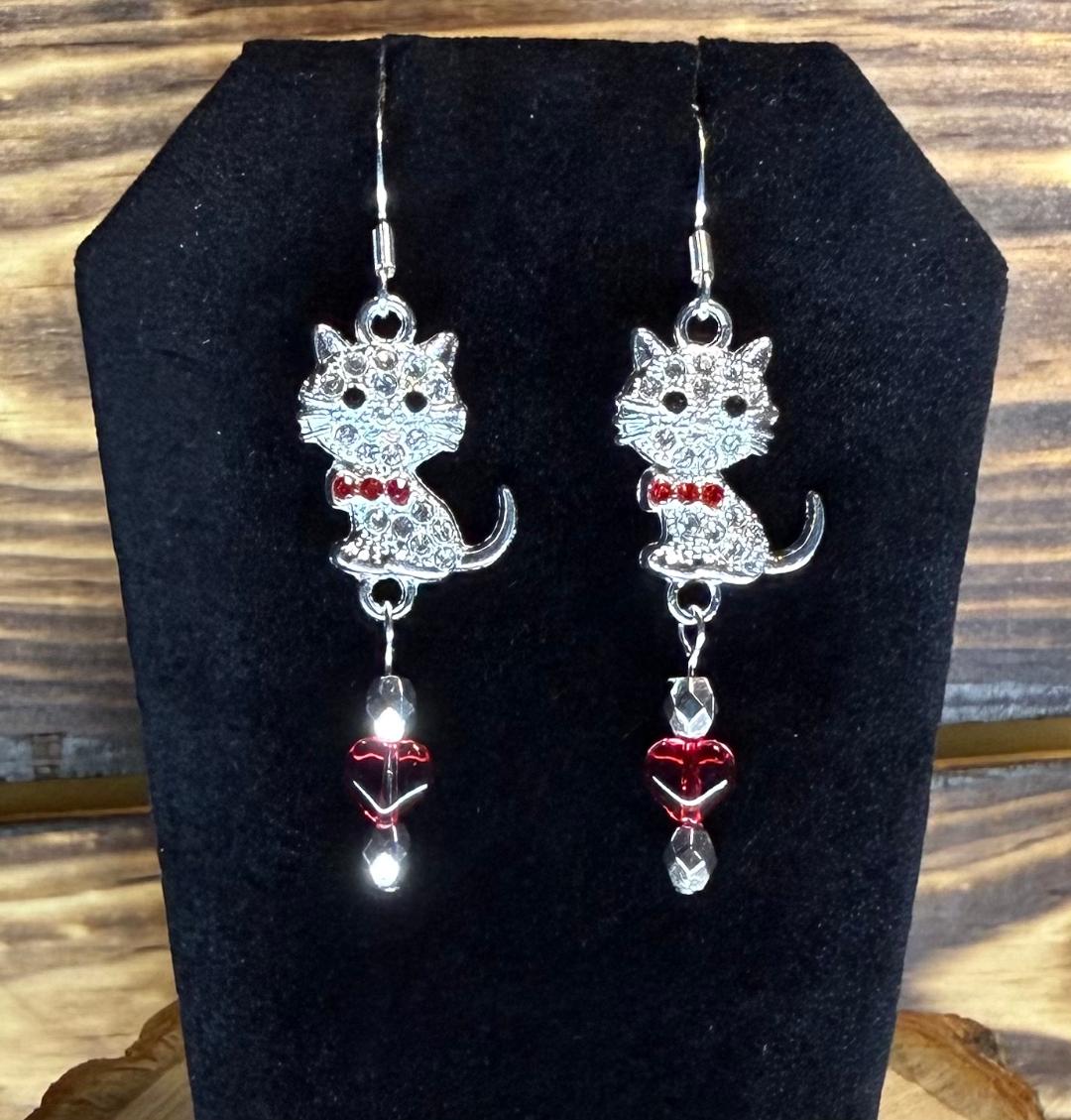 NEW Clear & Red Rhinestone Cat Earrings w/ Heart Beads