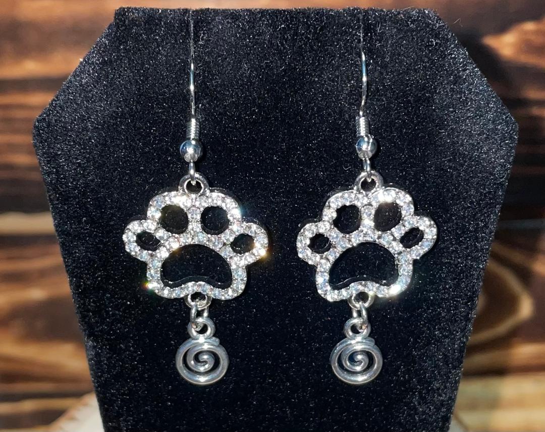 NEW Adorable Hollow Rhinestone Pet Pawprint Earrings Dog Cat