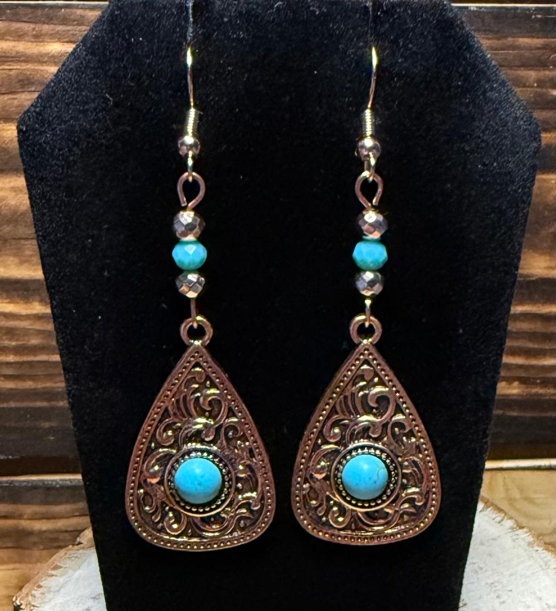 NEW Etched Rose Gold Teardrop Earrings w/ Turquoise Green Beads