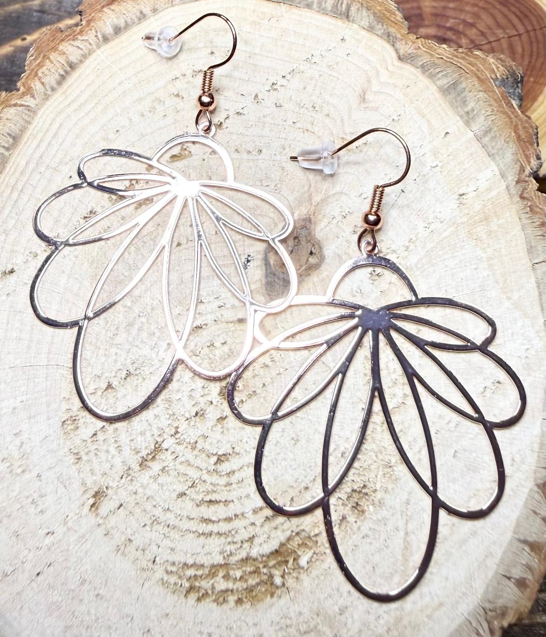 NEW Rose Gold Hollow Swirl Design Petal Earrings