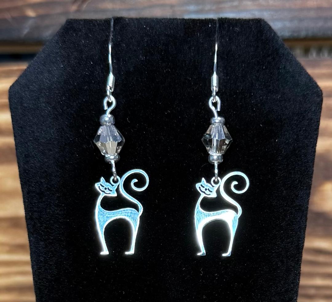 NEW Silver Stainless Steel Happy Atomic Cat Earrings w/ Glass Bead