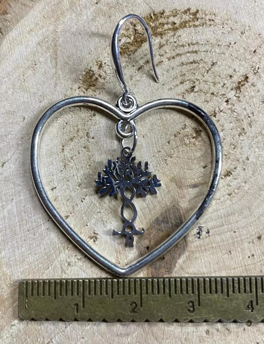 NEW Unique Stainless Gorgeous Steel & Alloy Tree of Life Silver Tone Heart Hoop Earrings