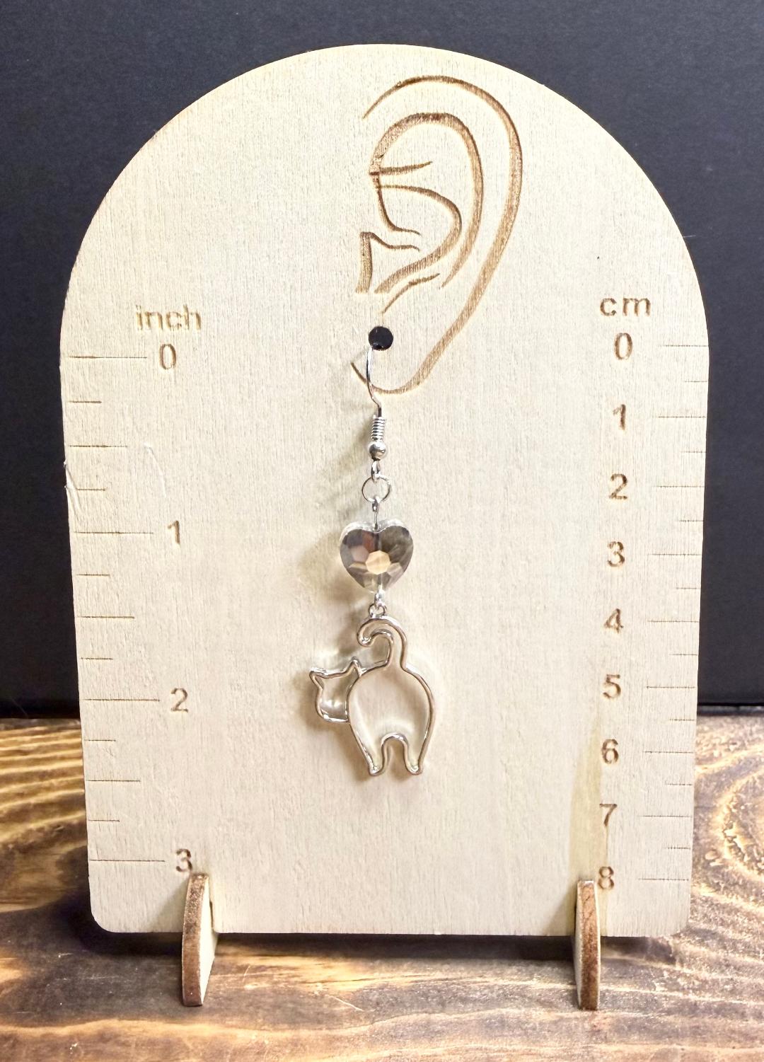 NEW Silver Hollow Cut Walking Cat Charm Earrings w/ Glass Heart