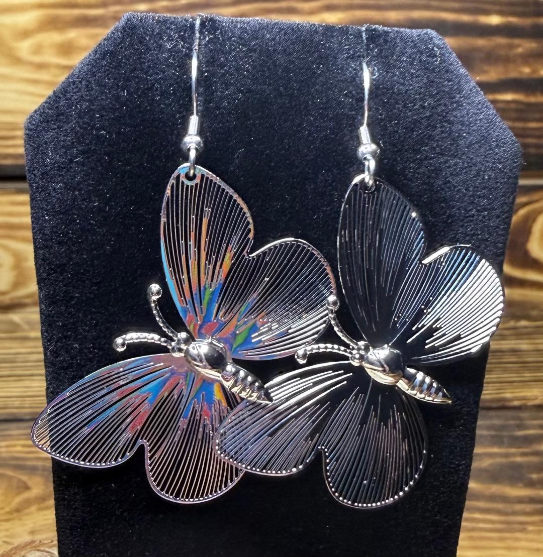 NEW Detailed & Light Silver Butterfly Earrings
