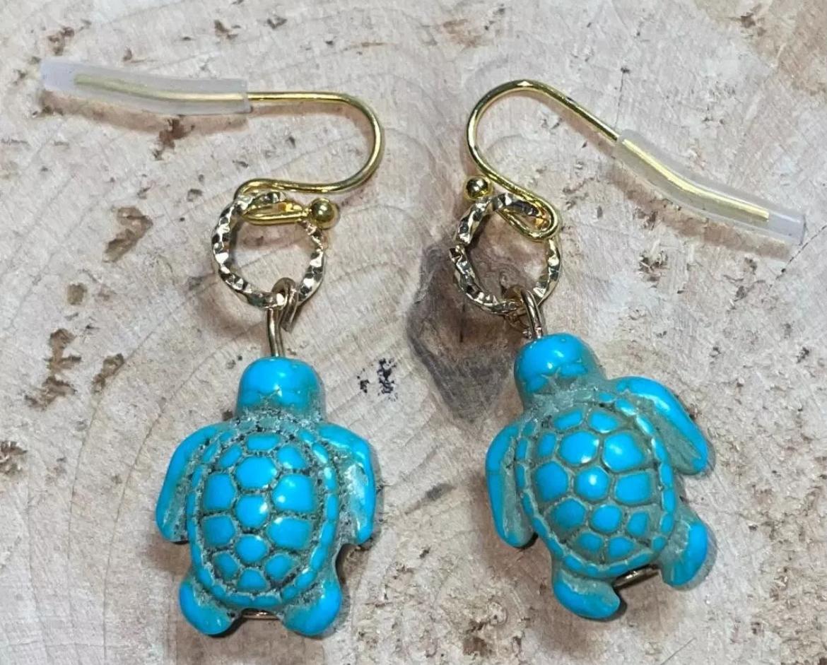NEW Faux Turquoise Green Turtle Southwest Style Gold Tone Dangle Boho Earrings