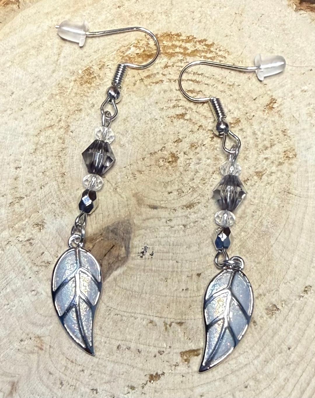 NEW Boho Silver Tone Leaf w/ Gray Faceted Beaded Earrings