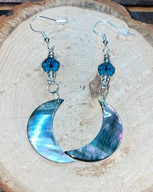 NEW Natural Black Lip Shell Crescent Moon Earrings w/ Teal Faceted Beads