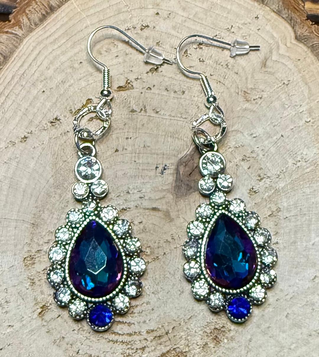 NEW Elegant Blue Purple Rhinestone Teardrop Earrings