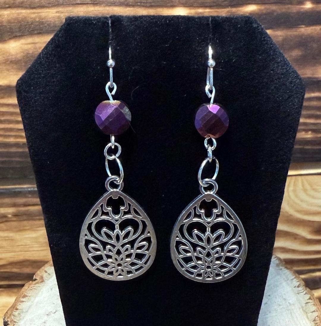 NEW Silver Tone Teardrop Lotus Charm & Glass Faceted Plum Bead Earrings