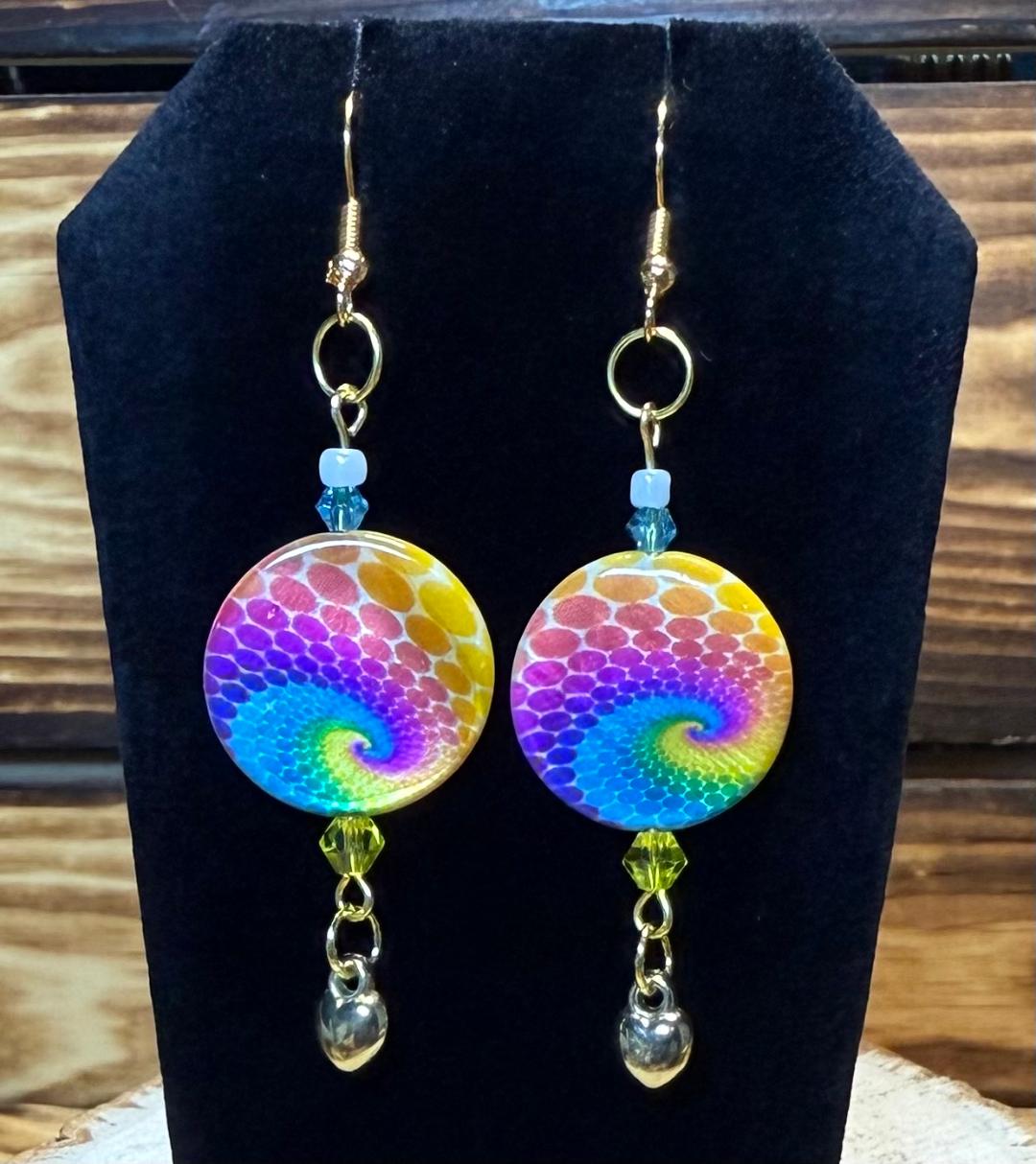 NEW Round Hippie Tie Dye Coin Shaped Earrings w/ Heart Charms & Beads