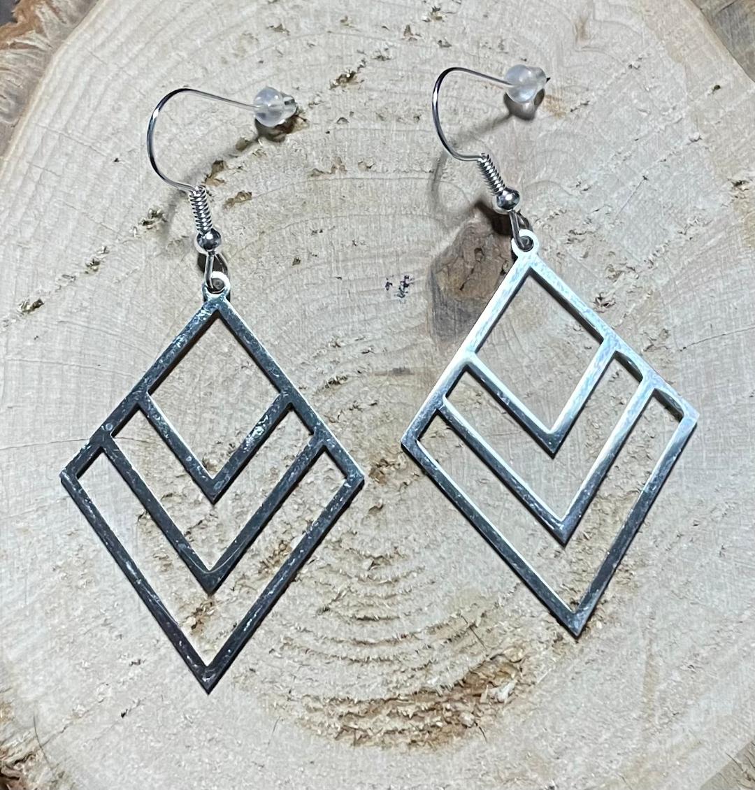 NEW Modern Art Triangle Stainless Steel 18" Necklace & Earrings Set