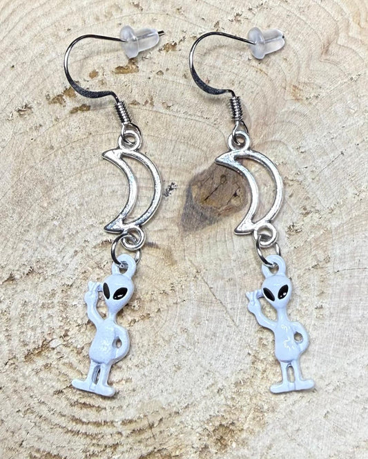 NEW Little White Alien Earrings w/ Hollow Crescent Moon
