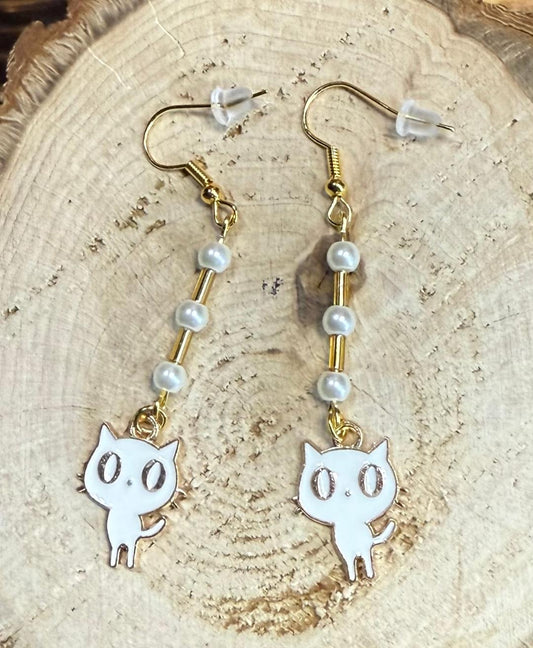 NEW White Enamel Atomic Cat Earrings w/ Faux Pearls