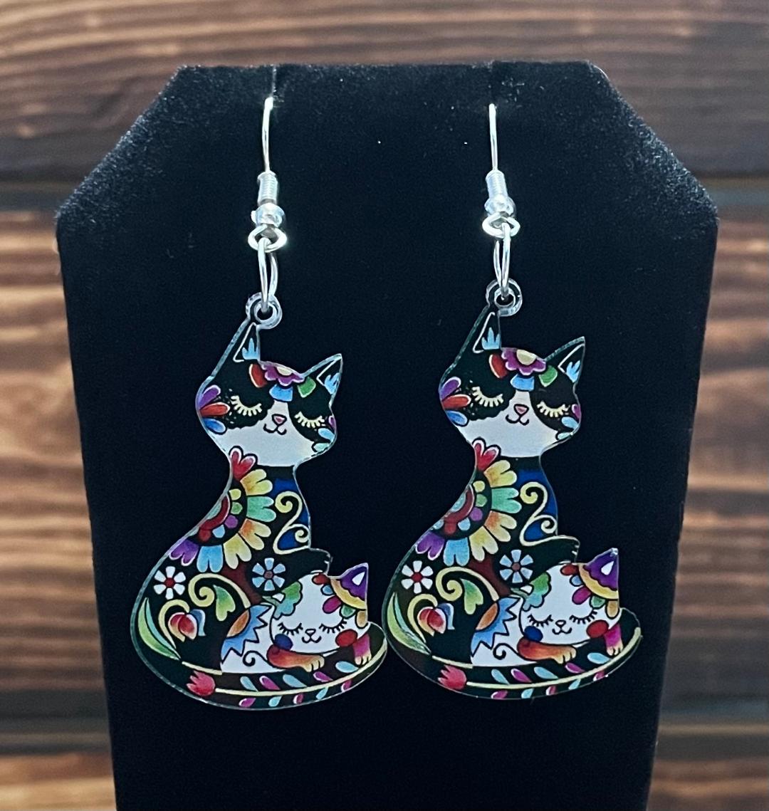 NEW Boho Mexican Style Acrylic Cat & Kitten Earrings