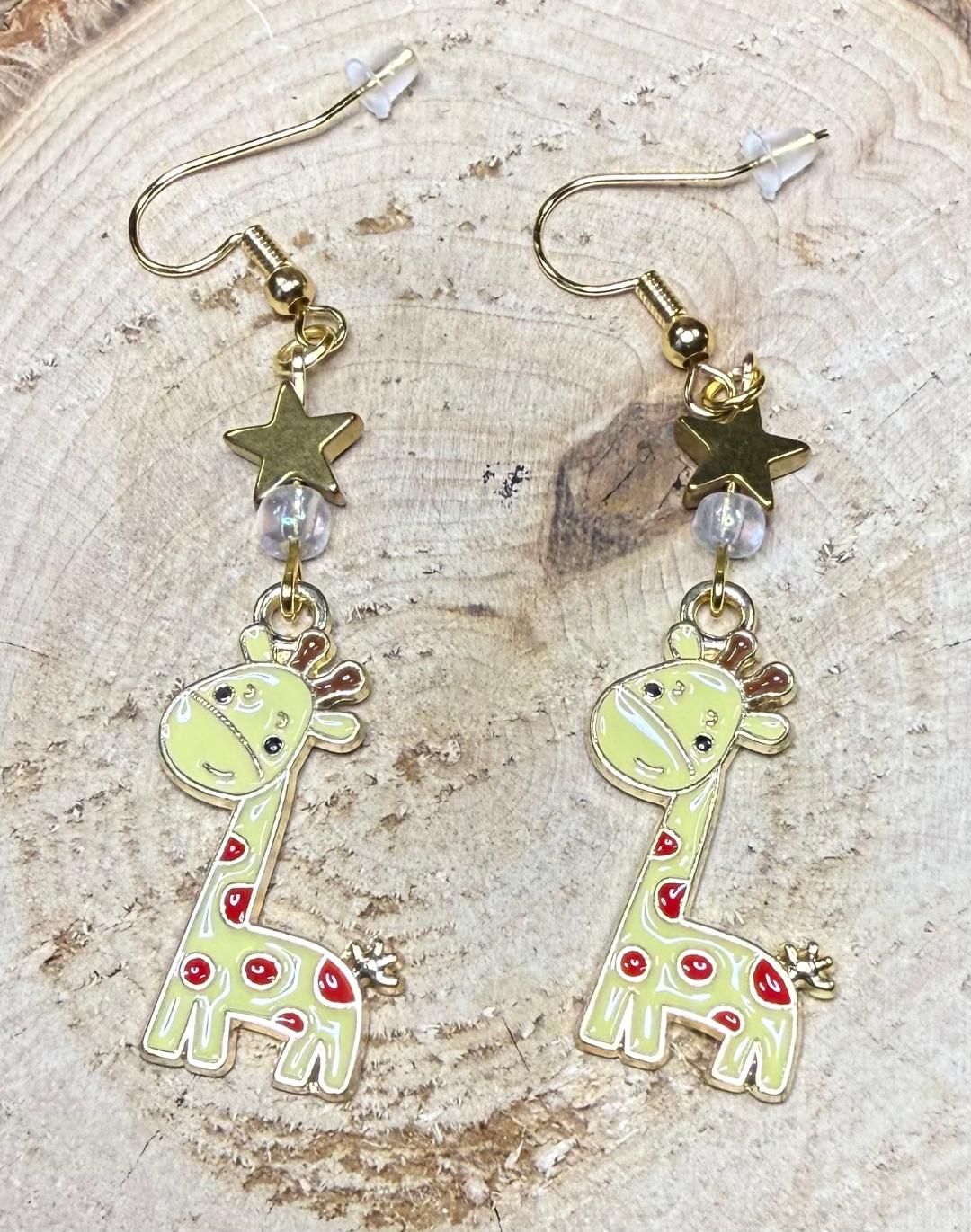 NEW Sweet Cartoon Giraffe Earrings w/ Stars