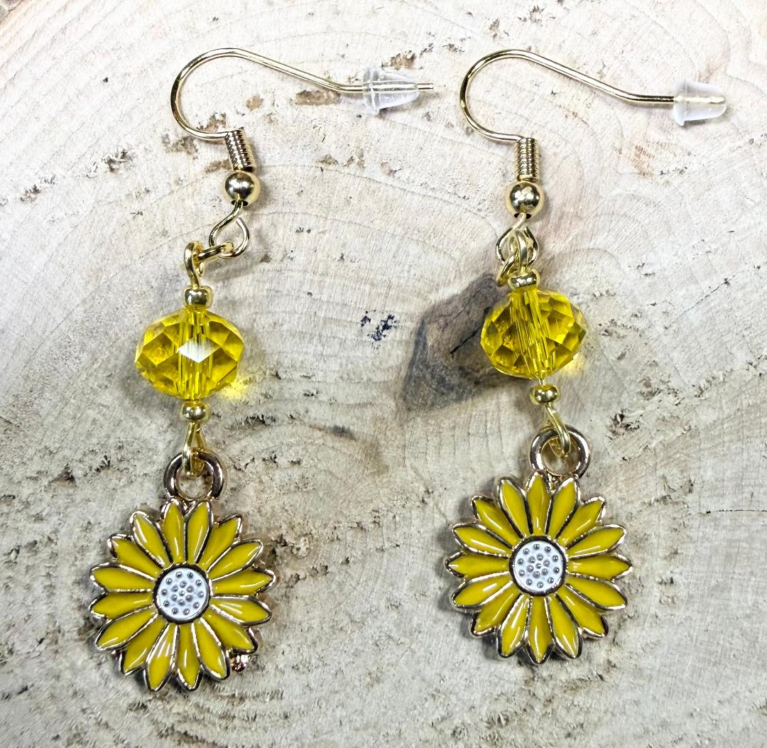NEW Yellow Daisy Flower Earrings w/ Yellow Faceted Glass Beads