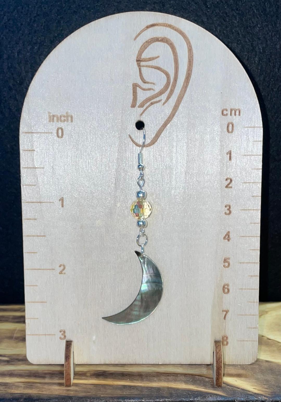 NEW Natural Black Lip Shell Crescent Moon w/ Yellow Faceted Beads